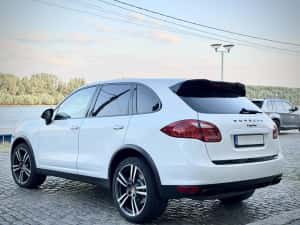 Porsche Cayenne 3.0D 2012, Km reali, distributie schimbsta, stare buna, fara daune — miniatura 3