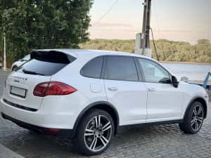 Porsche Cayenne 3.0D 2012, Km reali, distributie schimbsta, stare buna, fara daune — miniatura 4
