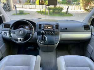 • Volkswagen Multivan / DSG / 4x4 / Impecabilă • — miniatura 4