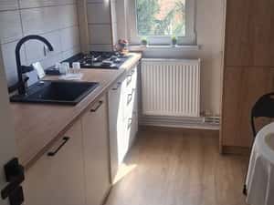 Apartament 2 camere Tractoru — miniatura 4