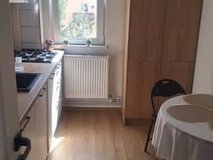 Apartament 2 camere Tractoru — miniatura 5