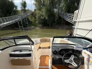 Barca bayliner  vr5 — miniatura 9