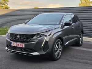 Peugeot 3008 1.5BlueHdi 130cp Allure