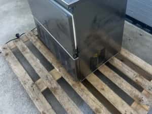 Masina de gheata Hoshizaki - 45 kg/24h - stocare 15 kg - cuburi pline — miniatura 9