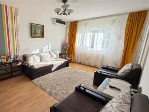 Apartament 3 camere, zona Sc Nr. 3