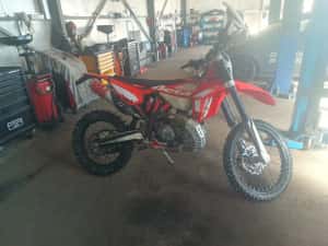 Beta Ktm husqvarna gas gas 250 rr Enduro 2 timpi — miniatura 6