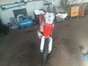 Beta Ktm husqvarna gas gas 250 rr Enduro 2 timpi — miniatura 7