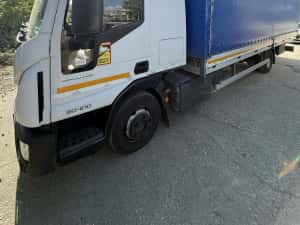 Camion Iveco Eurocargo 7,5t — miniatura 5