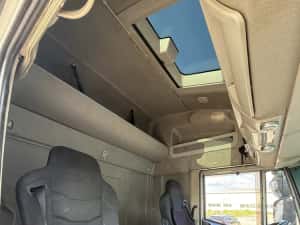 Camion Iveco Eurocargo 7,5t — miniatura 7