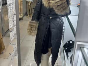 Geaca din fas cu blana de raton 1400 lei — miniatura 5