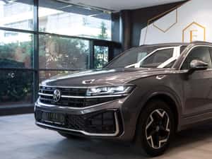 Volkswagen Touareg R-Line Automată 286 HP Diesel