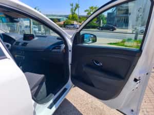 Renault Megane 3 din 2016 ediție limitata — miniatura 5