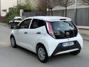 Toyota aygo 2018 1.0 Benzina 165.000 KM carte service Primul proprietar — miniatura 3