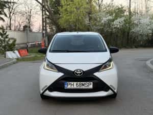 Toyota aygo 2018 1.0 Benzina 165.000 KM carte service Primul proprietar — miniatura 5