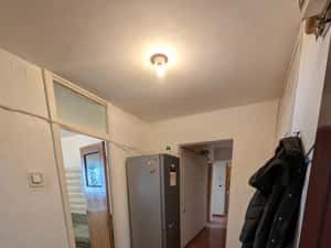 3 Camere Bloc Reabilitat Zona Ghencea — miniatura 5