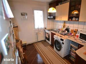 Apartament 2 camere mobilat utilat complet ,parcare Astra Saturn — miniatura 6