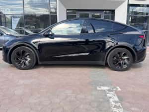 Tesla Model Y 2023 Long Range 4x4 TVA deductibil — miniatura 4