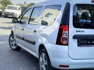 Dacia Logan MCV 2011 — miniatura 6