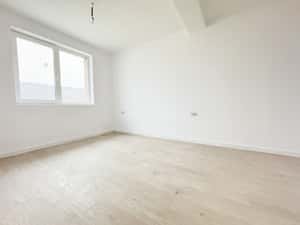 Apartament 3 camere, 82mp utili + balcon 8mp, zona Lidl Giroc — miniatura 5