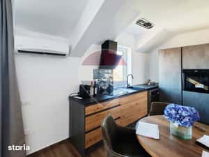 Apartament cu 2 camere de închiriat și loc de parcare, Sânmartin — miniatura 5