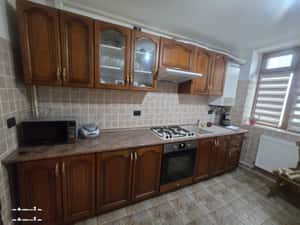 Apartament 2 camere, etaj  1 mobilier din lemn masiv! — miniatura 1