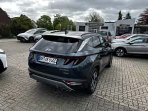 Hyundai TUCSON SUV Plug-in Hybrid - 34.500 EUR — miniatura 4