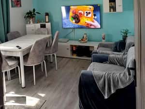 Ofer spre inchiriere apartament cu 3 camere zona Alexandru cel bun