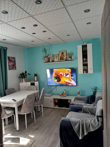 Ofer spre inchiriere apartament cu 3 camere zona Alexandru cel bun — fotografie 1 din 6