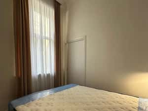 Apartament de închiriat ultra central, recent renovat! — miniatura 3