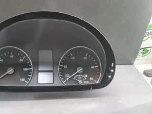 Ceasuri bord A 906 900 28 00 Mercedes-Benz Sprinter 2010 — miniatura 6