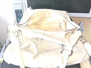 Geanta noua din piele — miniatura 2