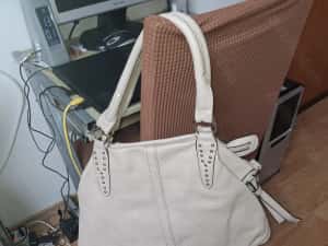 Geanta noua din piele — miniatura 4