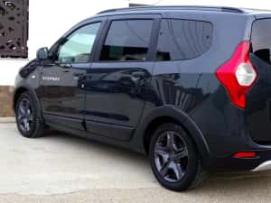 Dacia Lodgy stepway 7 locuri ‼️1.5 diesel ‼️6 trepte‼️110cp ‼️2018‼️euro 6 — miniatura 3