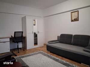 Garsonieră confortabilă în Centrul Civic — miniatura 4