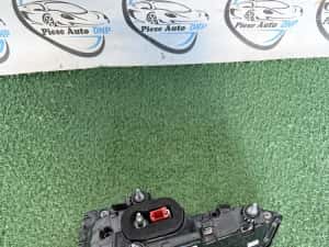 Stop stanga haion Audi A4 B9 — miniatura 4