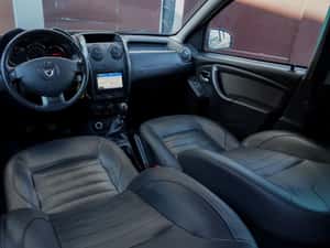 Dacia Duster 2017 - 24 luni garanție, impecabil — miniatura 6
