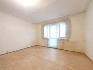 2 camere, 52 mp, etaj 4, Micro 5