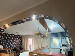 Apartament 2 camere + 2 balcoane + dressing , Strada Traian