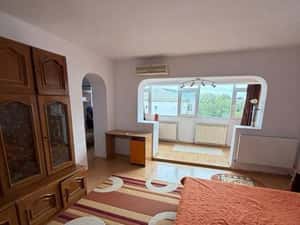 Apartament 2 camere + 2 balcoane + dressing , Strada Traian — miniatura 3