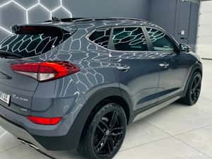 Hyundai TUCSON 2018 2.0D E6 4x4 Manuală 136 HP Diesel — miniatura 3