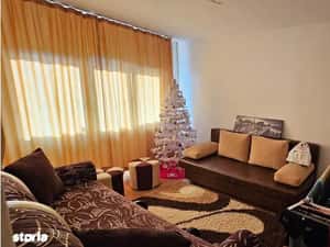 Apartament 2 camere, Balcon - Parter inalt - zona Brosteni — miniatura 4