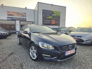 Volvo V60 2.4PlugInHybrid Distronic Line Assit Keyless — miniatura 2