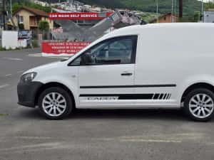 Volkswagen Caddy 1,6 TDI an 2011 — miniatura 3