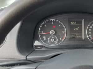 Volkswagen Caddy 1,6 TDI an 2011 — miniatura 7
