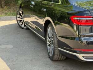 Vand audi a8 2018 — miniatura 5