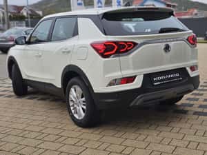KGM Korando 5 usi Club 1.5 GDI-Turbo 163 CP A6 (MY 2024.00) — miniatura 6