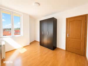 Vand apartament cu 4 camere, 94 mp, etaj 2, cartier Unirii — miniatura 6