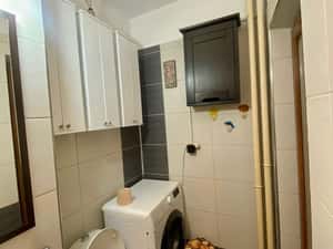 Închiriez apartament 2 camere zona 1 mai-spitalul nr 1-Sara — miniatura 6