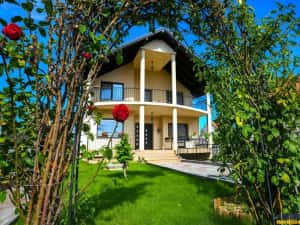 Pe 1.000 mp teren, vila eleganta, caracteristici notabile, Sacele, Central — miniatura 6