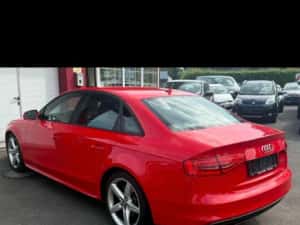 Audi a4 2.0 TDi/ Sline/4x4/Cutie manuala/Led/Piele — miniatura 2